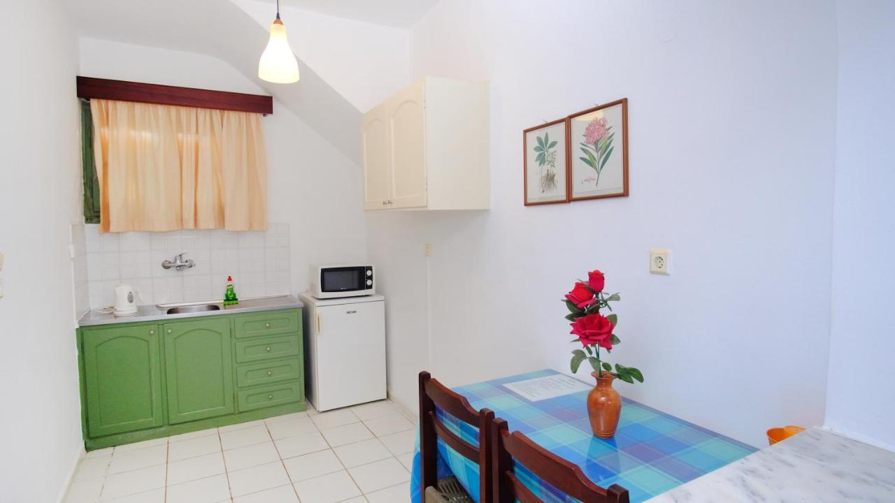 Keti Apartments Аделианос Кампос Екстериор снимка